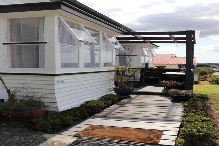 Photo of property in 6 Upland Road, Huntly, 3700