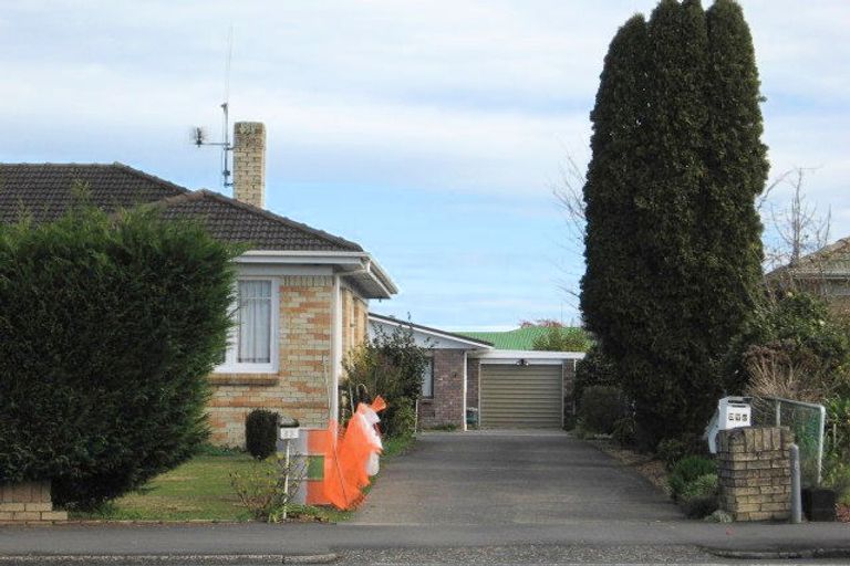 Photo of property in 37a Hukanui Road, Fairfield, Hamilton, 3214