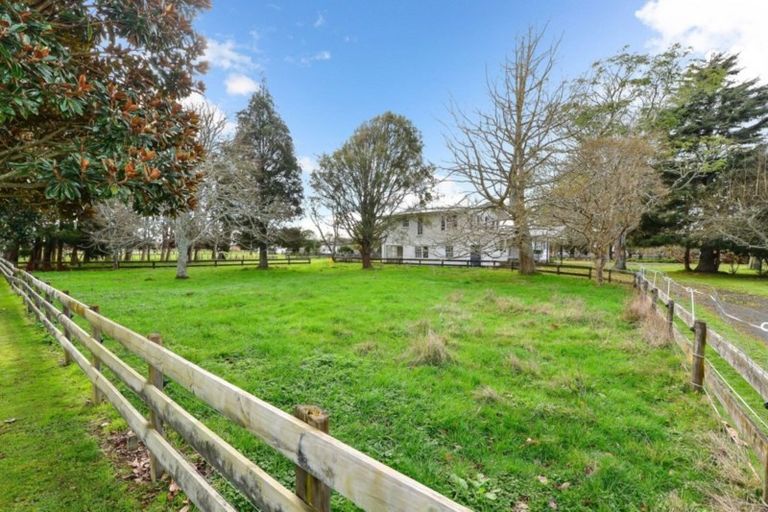 Photo of property in 137 Marshmeadow Road, Newstead, Hamilton, 3286