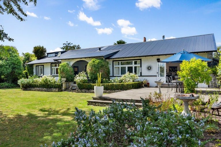 Photo of property in 16 Reynolds Road, Havelock North, 4130