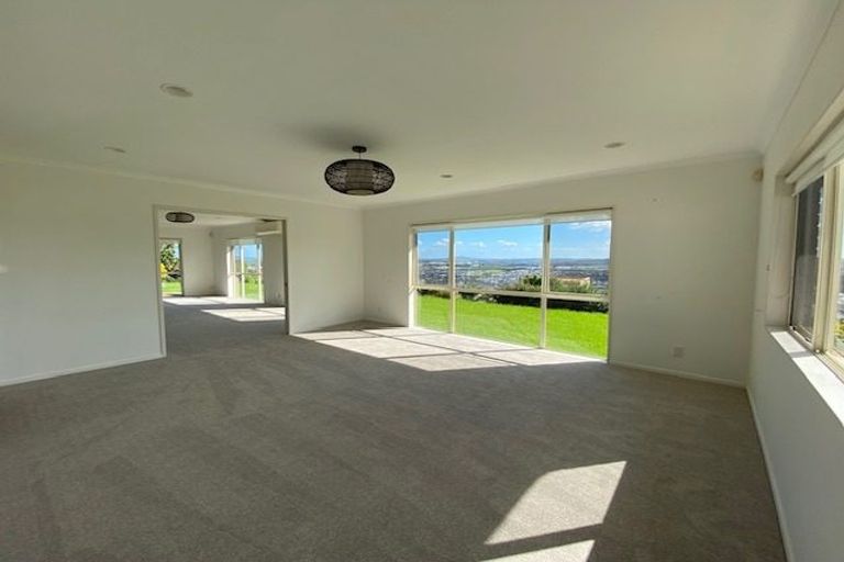 Photo of property in 10 Murphys Road, Flat Bush, Auckland, 2019