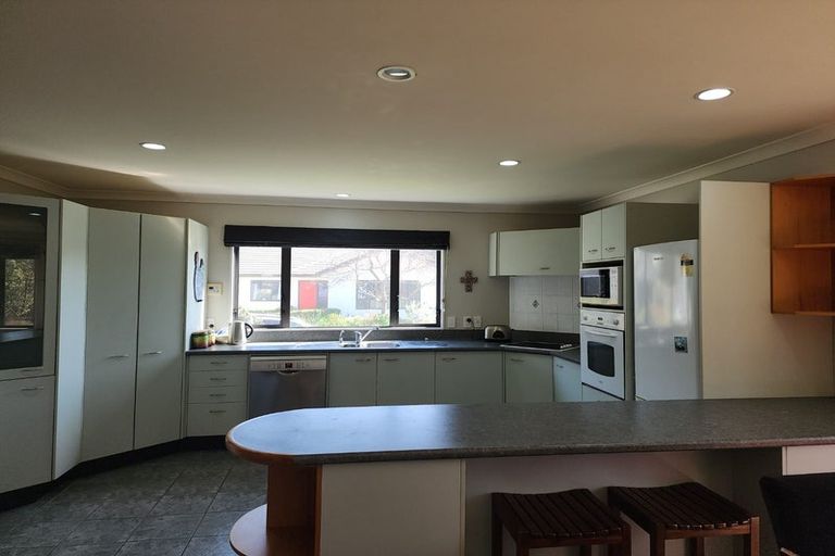 Photo of property in 3 Gybe Place, Whitby, Porirua, 5024