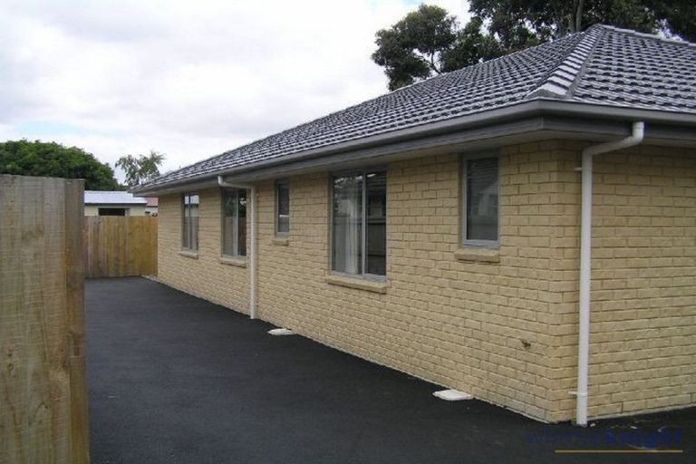 Photo of property in 20a Karamu Street, Upper Riccarton, Christchurch, 8041