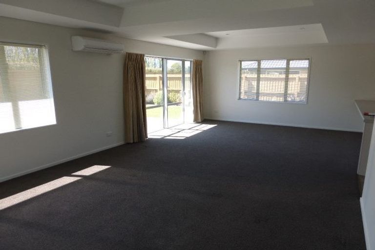 Photo of property in 28 Greenwich Street, Halswell, Christchurch, 8025