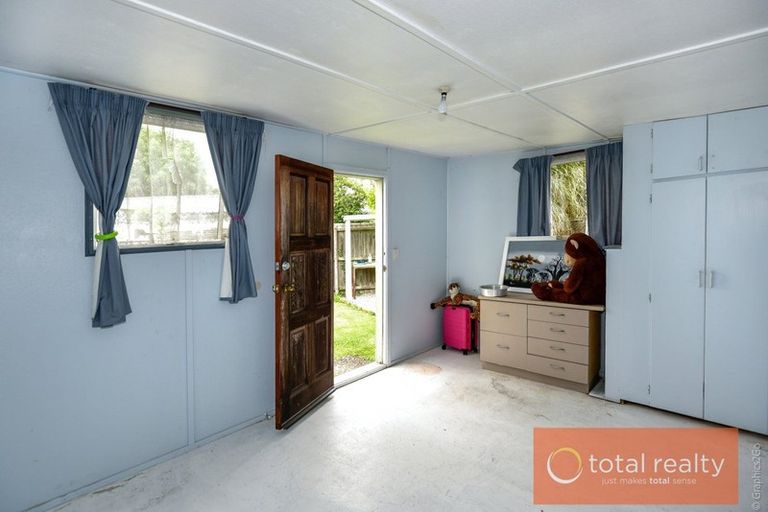 Photo of property in 5 Charles Upham Avenue, Hillmorton, Christchurch, 8025