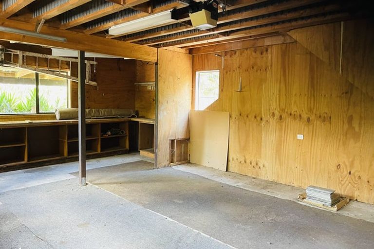 Photo of property in 112 Cossey Road, Drury, 2577