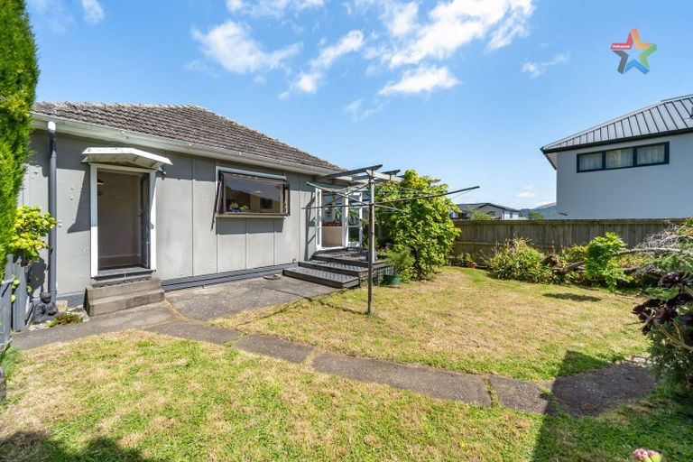 Photo of property in 1 Cleland Crescent, Naenae, Lower Hutt, 5011
