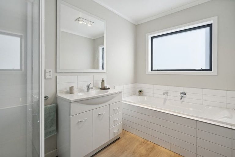 Photo of property in 94 Farmer Crescent, Taita, Lower Hutt, 5011