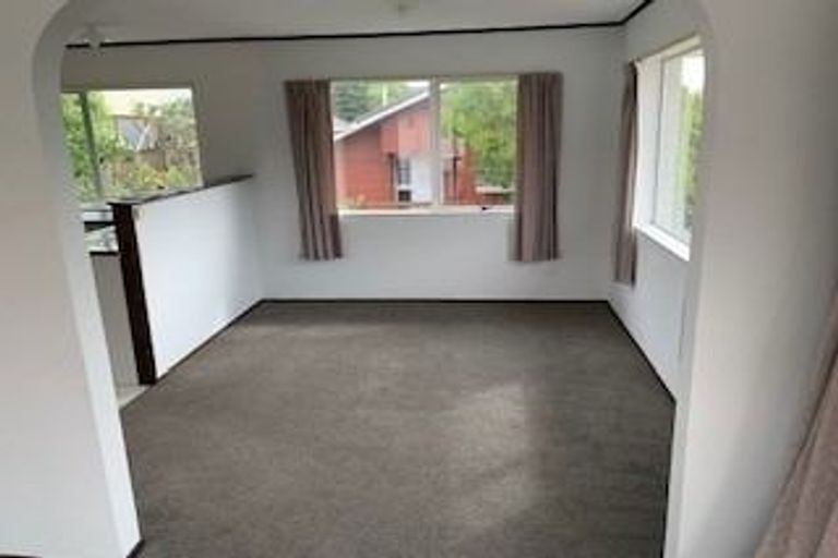 Photo of property in 2/139a Mokoia Road, Birkenhead, Auckland, 0626