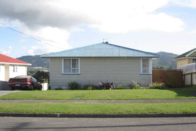 Photo of property in 9 Somerset Place, Cannons Creek, Porirua, 5024