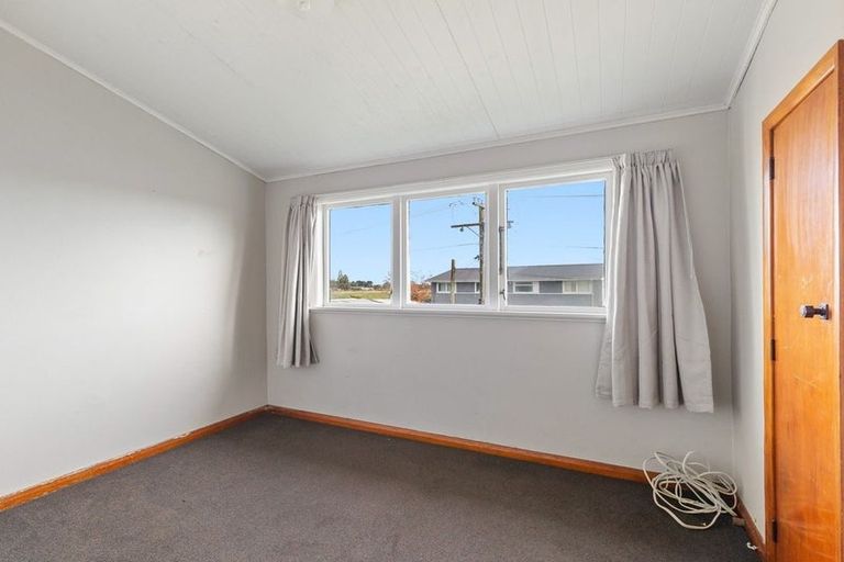 Photo of property in 11 Mahoe Street, Levin, 5510
