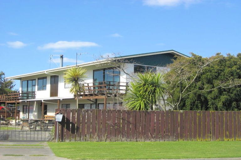 Photo of property in 66 Main Street, Edgecumbe, 3120