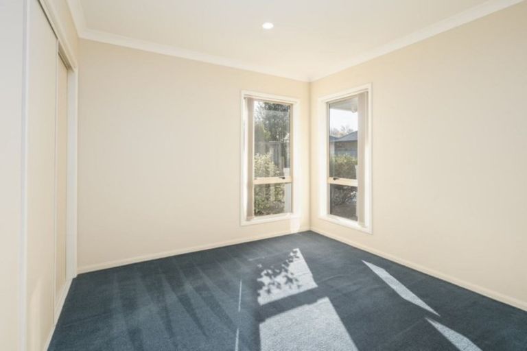 Photo of property in 3 Richard Seddon Drive, Northwood, Christchurch, 8051