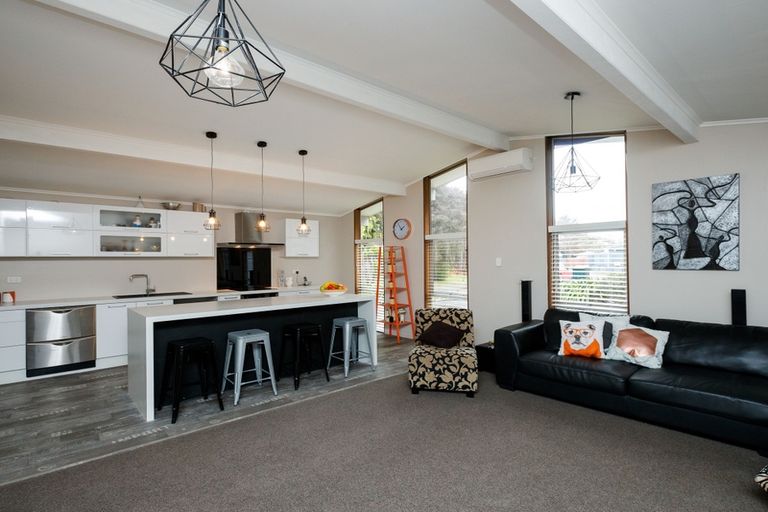 Photo of property in 3 Alaska Court, Awapuni, Palmerston North, 4412