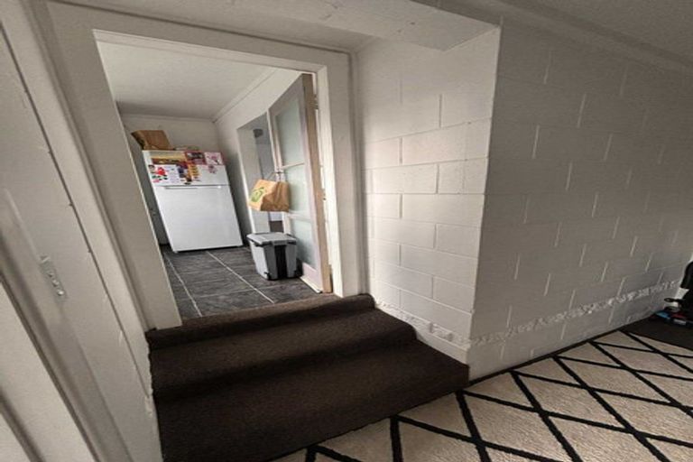 Photo of property in 135a Avalon Drive, Nawton, Hamilton, 3200