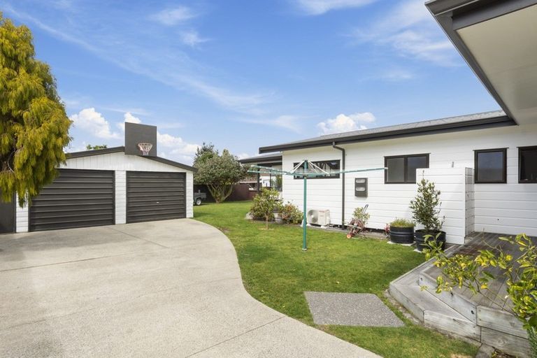 Photo of property in 54 Sunrise Avenue, Mount Maunganui, 3116