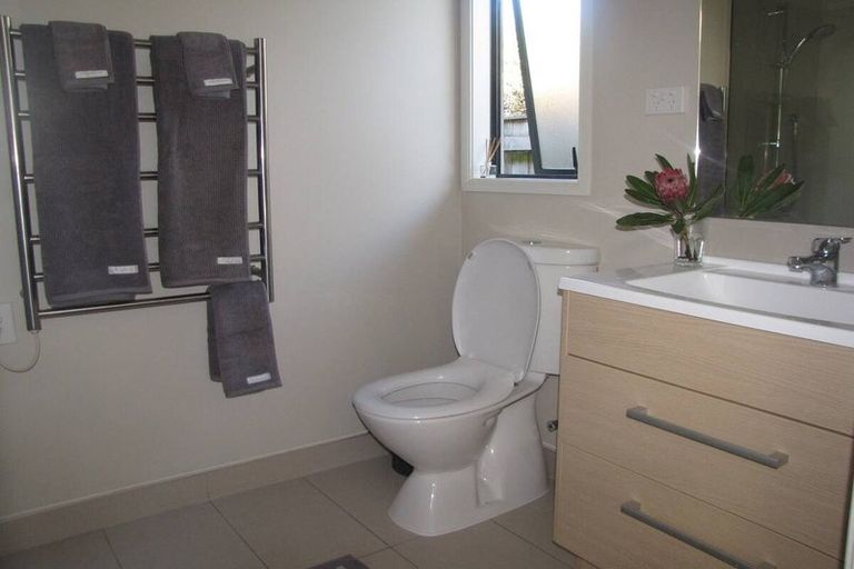 Photo of property in 54 Fairview Place, Havelock North, 4130