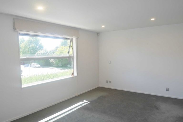 Photo of property in 63 Springfield Road, St Albans, Christchurch, 8014
