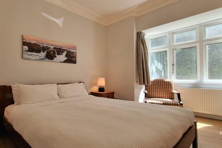 Photo of property in 23 Hay Street, Oriental Bay, Wellington, 6011