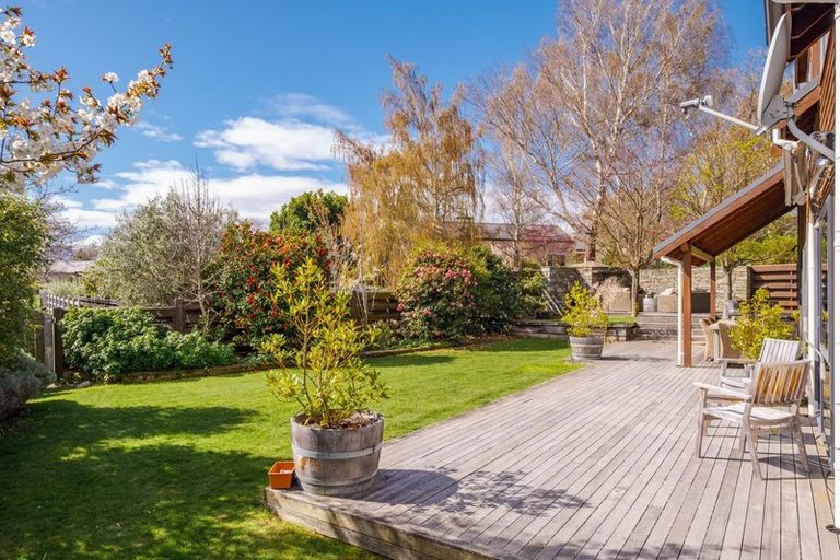 Photo of property in 19 Rowan Court, Wanaka, 9305