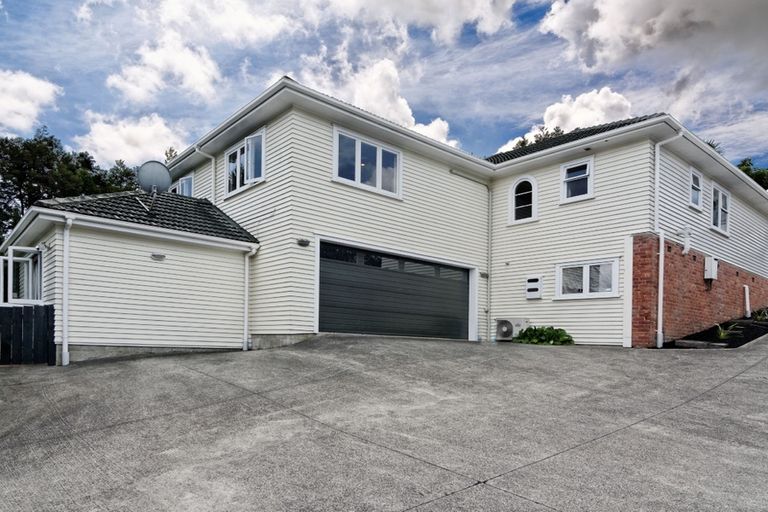 Photo of property in 235a Titirangi Road, Titirangi, Auckland, 0604
