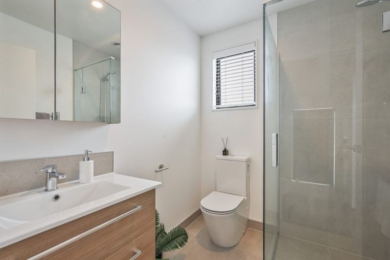 Photo of property in 4/63 Waltham Road, Sydenham, Christchurch, 8023