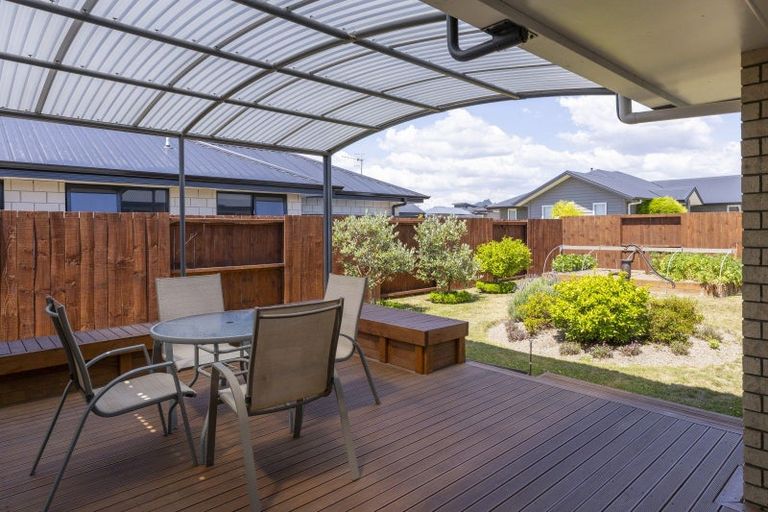 Photo of property in 15 Kamaka Street, Wharewaka, Taupo, 3330