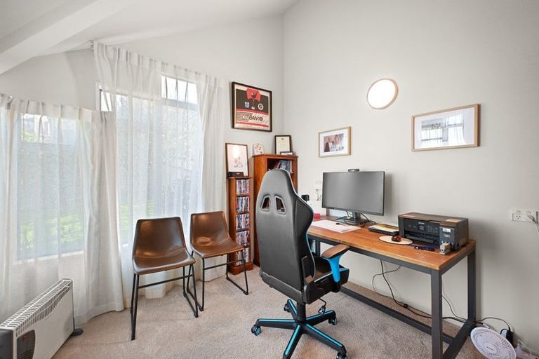 Photo of property in 18 Munro Place, Flagstaff, Hamilton, 3210