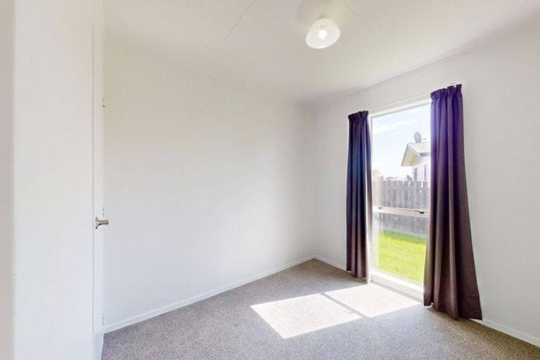 Photo of property in 65 Meadowvale Drive, Levin, 5510