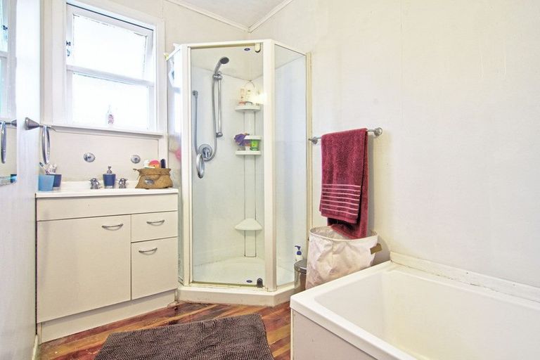 Photo of property in 27 Judds Road, Solway, Masterton, 5810