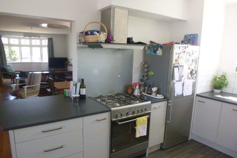 Photo of property in 21 Byron Street, Miramar, Wellington, 6022