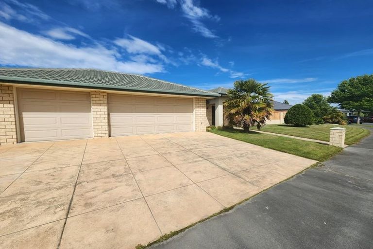 Photo of property in 3 Montego Close, Shirley, Christchurch, 8052