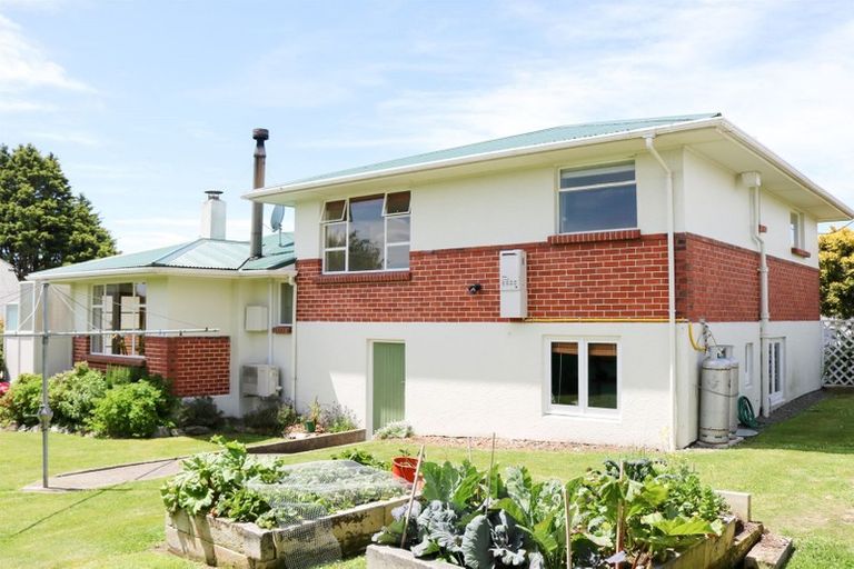 Photo of property in 86 Hull Street, South Hill, Oamaru, 9400