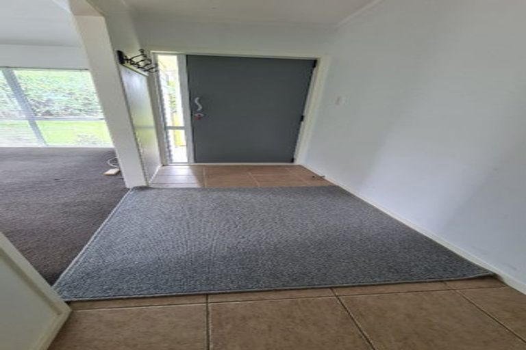 Photo of property in 10 Trust Place, Sunnyhills, Auckland, 2010