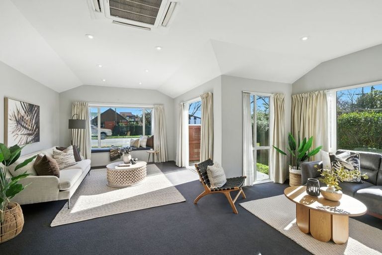 Photo of property in 36 Withells Road, Avonhead, Christchurch, 8042