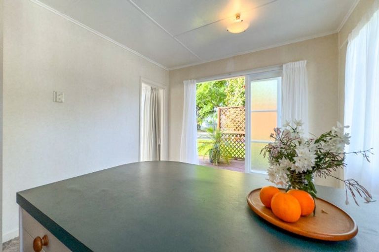 Photo of property in 16 Kennedy Street, Paeroa, 3600