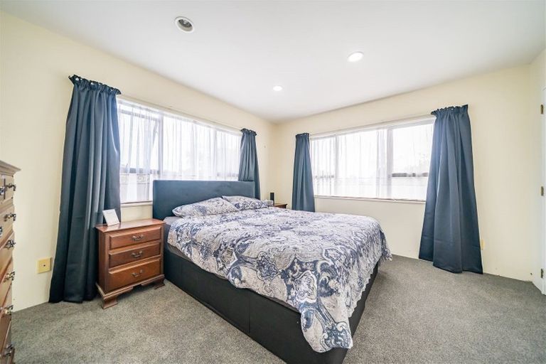 Photo of property in 5 California Drive, Totara Park, Upper Hutt, 5018