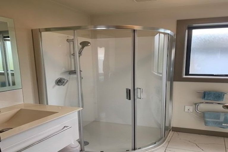 Photo of property in 45 Brockworth Place, Riccarton, Christchurch, 8011