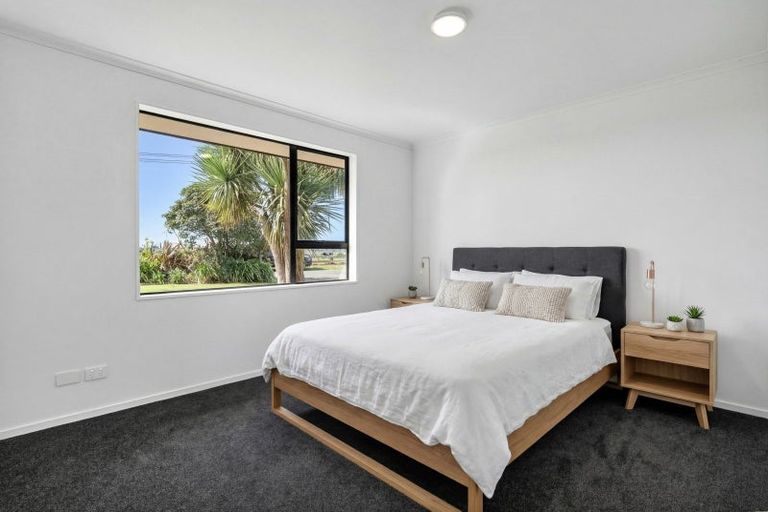 Photo of property in 40 Rona Road, Brixton, Waitara, 4382