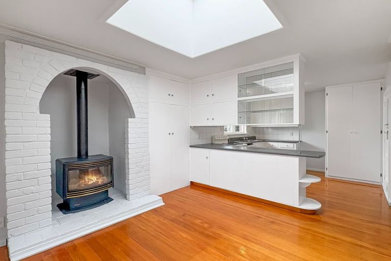 Photo of property in 24 Greendale Avenue, Avonhead, Christchurch, 8042