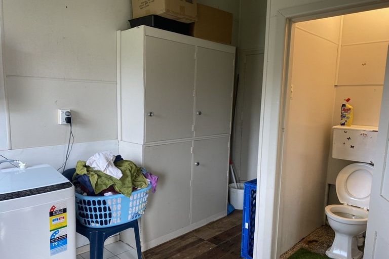 Photo of property in 30 Cambria Street, Hawera, 4610