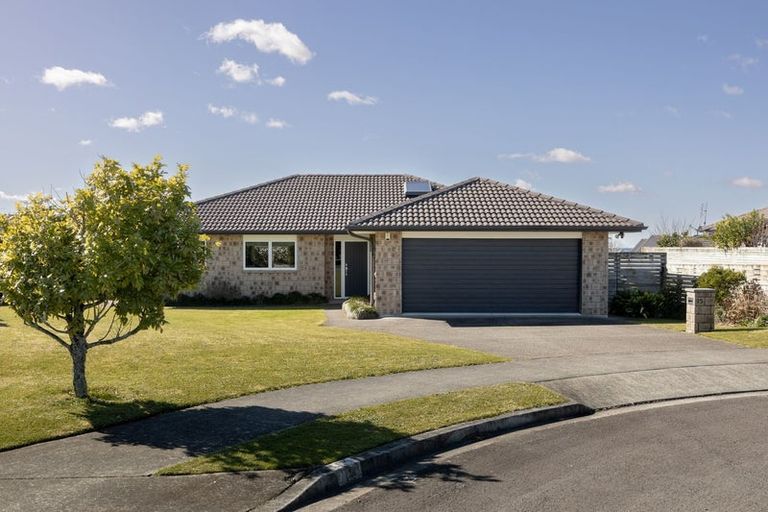 Photo of property in 15 Parkland Rise, Omokoroa, 3114