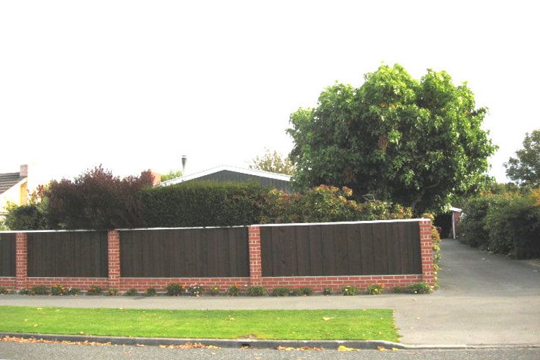 Photo of property in 29 Maidstone Road, Ilam, Christchurch, 8041