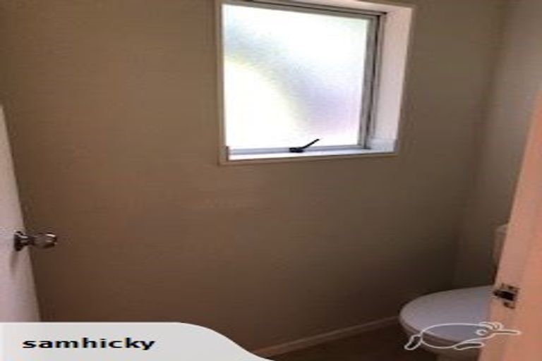 Photo of property in 105a South Karori Road, Karori, Wellington, 6012