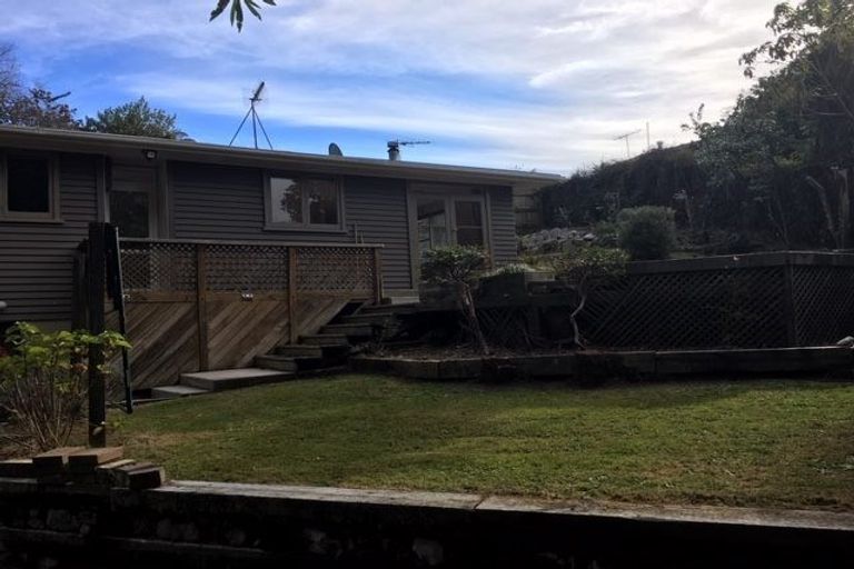 Photo of property in 8a Wharepaina Crescent, Springfield, Rotorua, 3015