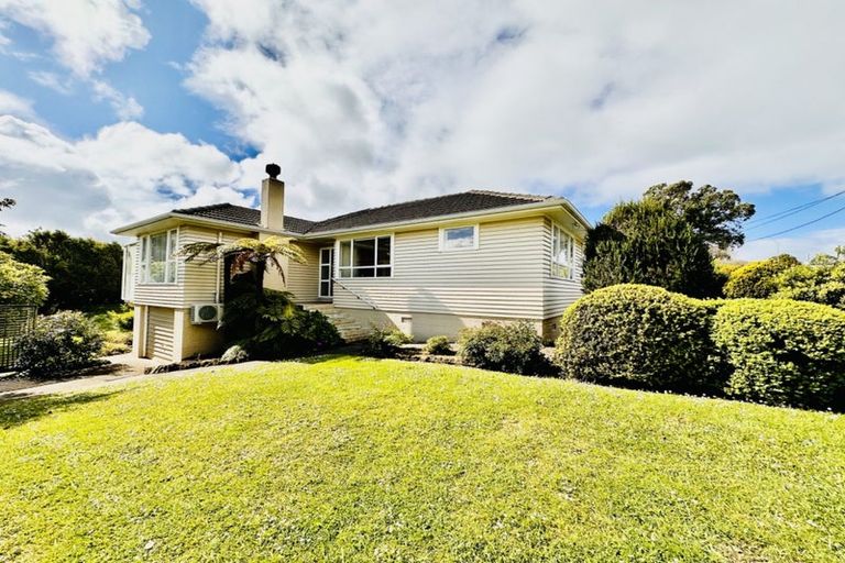 Photo of property in 71 Ridge Road, Howick, Auckland, 2014