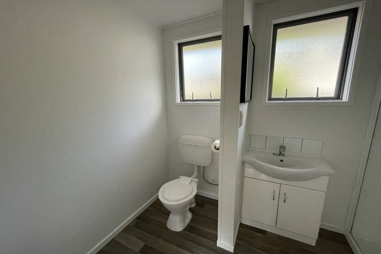 Photo of property in 4/3 Angle Street, Picton, 7220