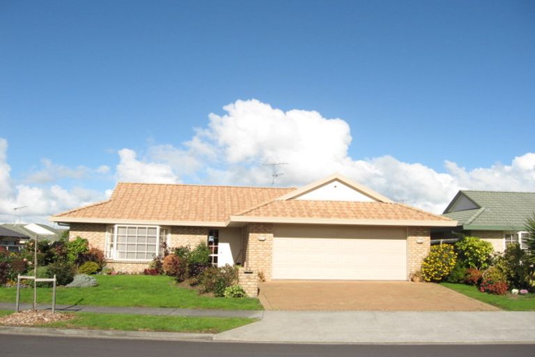 Photo of property in 52 Rathmar Drive, Manurewa, Auckland, 2105