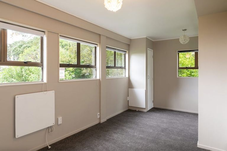 Photo of property in 57 Arapito Road, Titirangi, Auckland, 0604