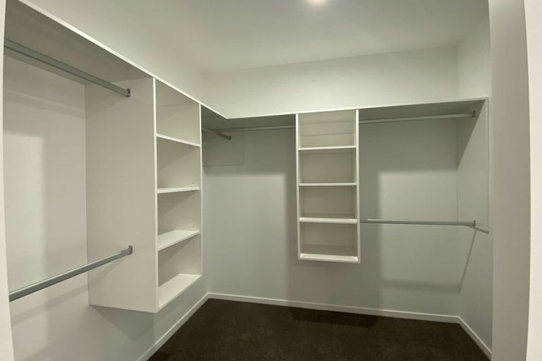 Photo of property in 36 Sinton Road, Hobsonville, Auckland, 0618